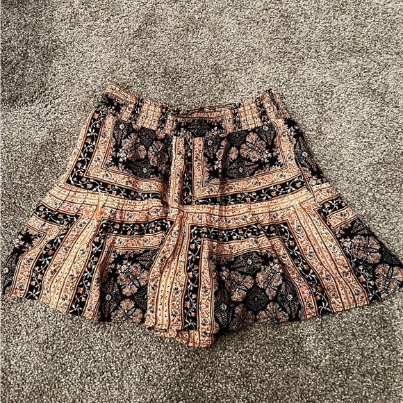 American Eagle flowy tribal aztec pattern skirt/shorts - Picture 1 of 5